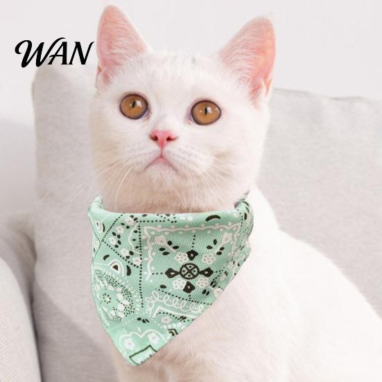 Walk-ready Dog Accessory Bandana Collar, Paisley Pattern with D-Ring, No-Tie Leash D-Ring Adjustable Stylish Collar for Small Medium Large Dogs