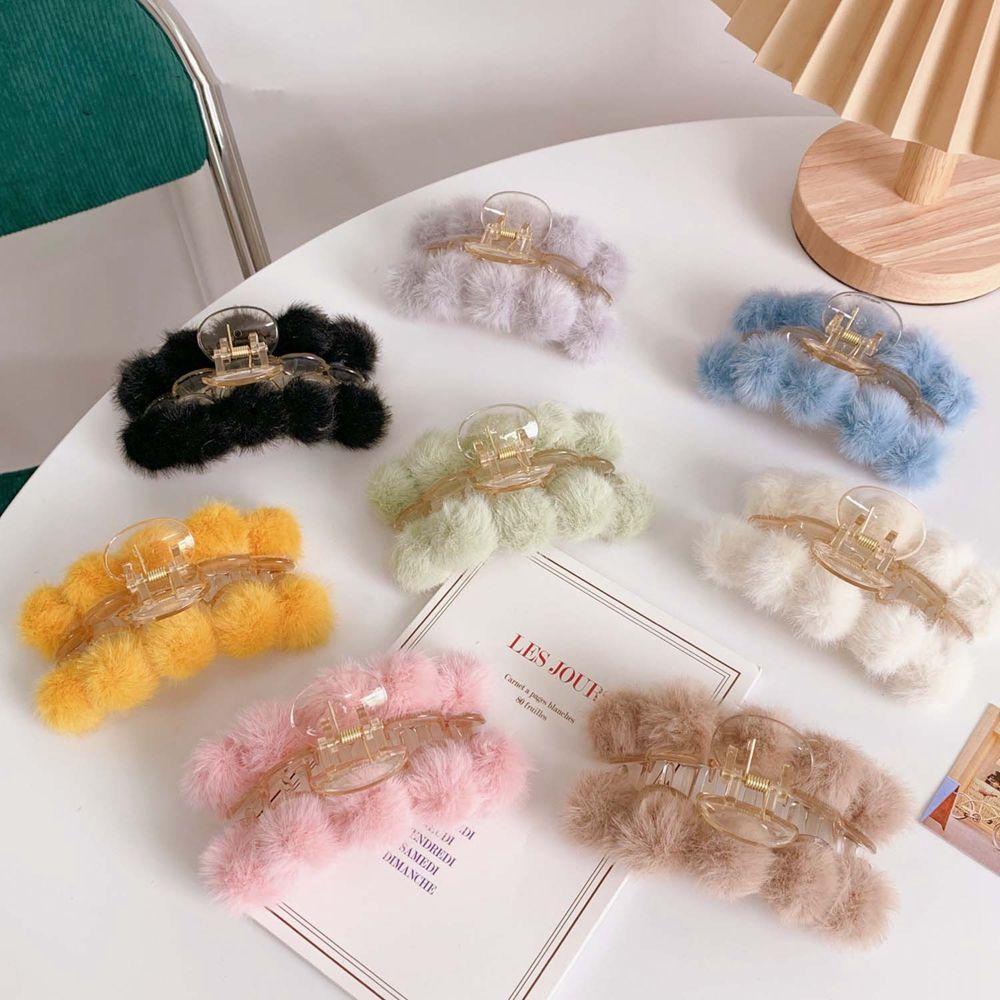 Winter Headwear Korean Style Hair Clip Plastic Grasp Clip Female Hair Accessories Plush Hair Claw