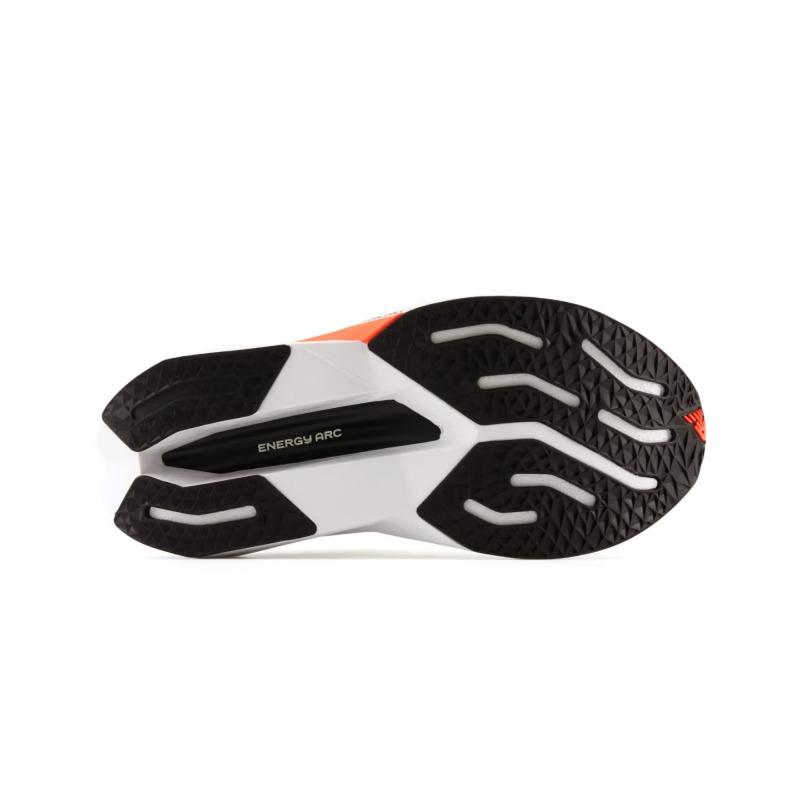NEW BALANCE Женские спортивные кроссовки для тренировок и бега - WRCXCS4
