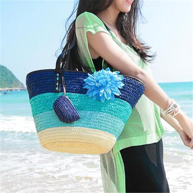 Женская вязанная соломенная сумочка