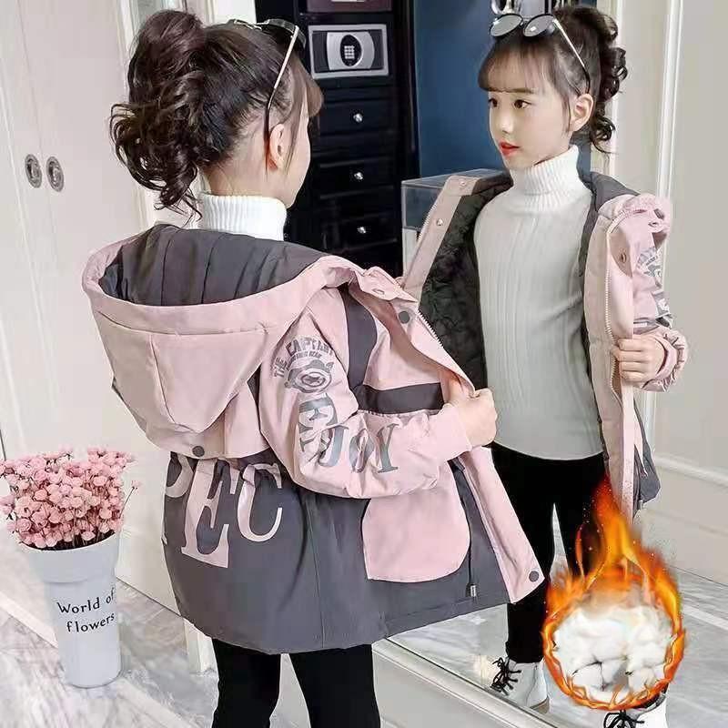 Зимнее пальто для девочек, стильная детская парка средней длины в корейском стиле, хлопковое пальто для детей среднего и большого возраста, а также бархатное пальто