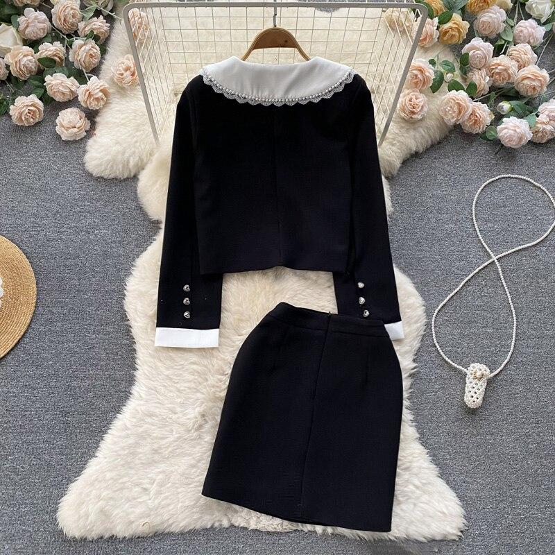 Autumn And Winter French Small Incense Wind Short Retro Temperament Tweed Top + A-Line Short Skirt Two-Piece Set