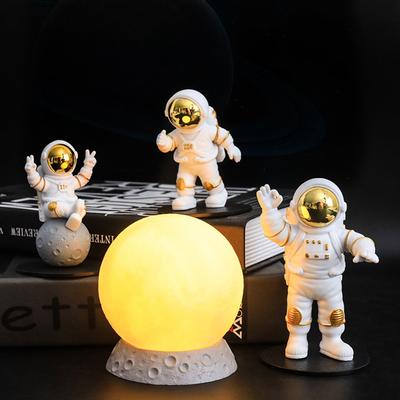 Фигурка Астронавта Статуэтка Лунный Космонавт Скульптура Образовательная Игрушка Настольное Украшение для Дома Астронавт Орнамент Модель Подарок