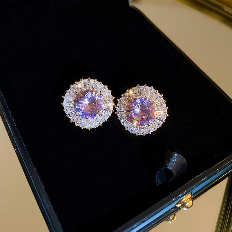 Французский придворный стиль Серьги-пусеты с прямоугольным цирконом на серебряных иглах Изысканные легкие роскошные высококлассные серьги Преувеличенные серьги Женщины