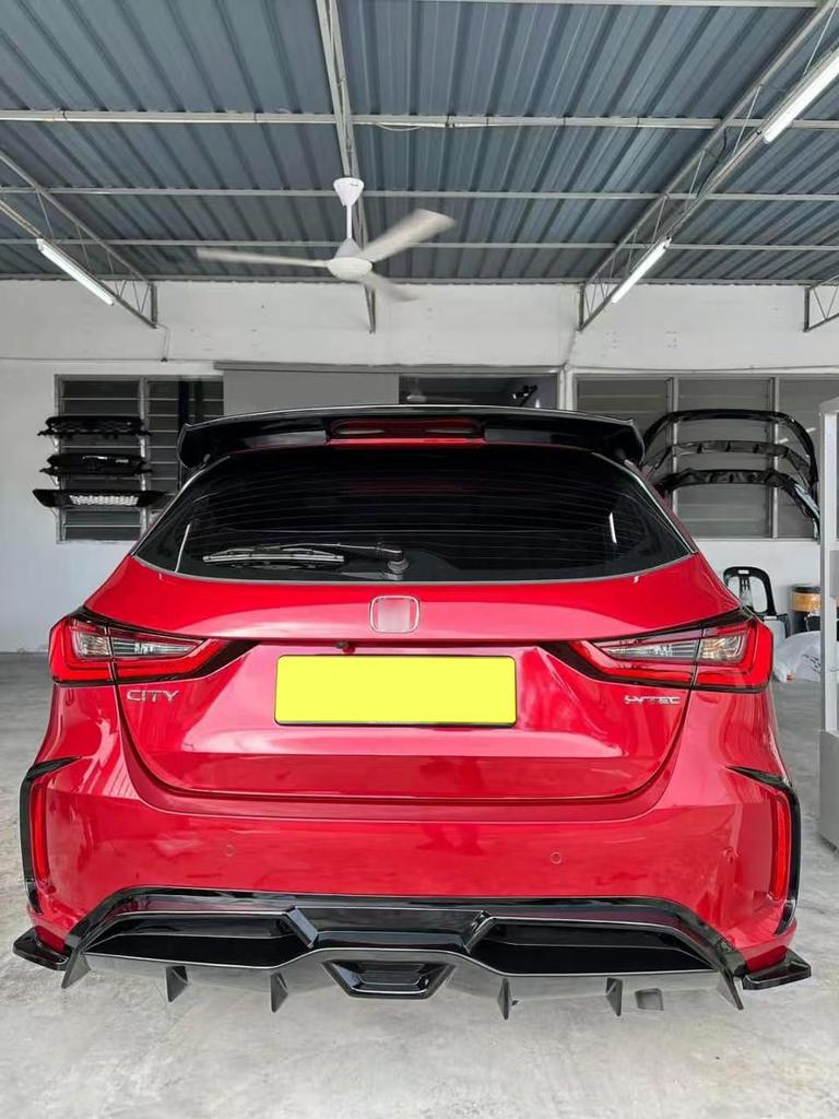 Задний диффузор, Бампер, Передний сплиттер, Передний спойлер, Заднее антикрыло, Пороги для Honda City Hatchback RS 2020-2023.