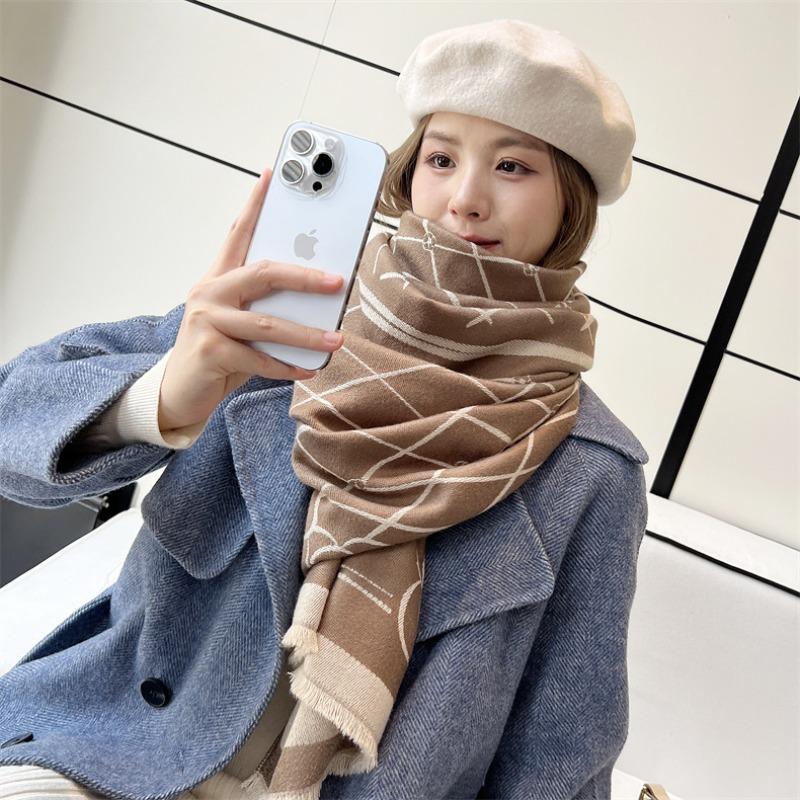 Winter Camellia Oblique Plaid Core-spun Yarn Jacquard Scarf Women's Versatile Cashmere Shawl Thickened Warm and Cold-proof Scarf