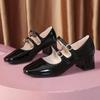 Женская обувь 2025 Мода Пряжка Женские туфли Осень Мэри Джейн Квадратный носок Мелкие Однотонные Платье Вечеринка Массивный каблук Обувь Zapato