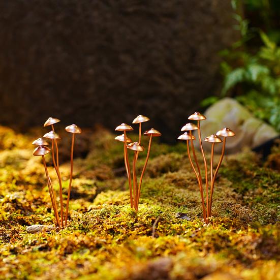 Грибная металлическая декоративная садовая стойка, нержавеющая, устойчивая к коррозии, простая установка, уличная дорожка, патио, грибная статуя