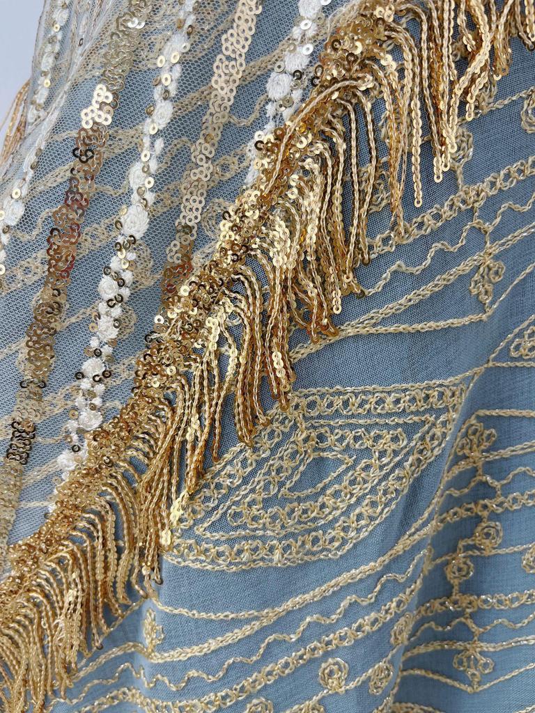 Elegant Arabic Evening Dress with Tulle & Sequin Embroidery