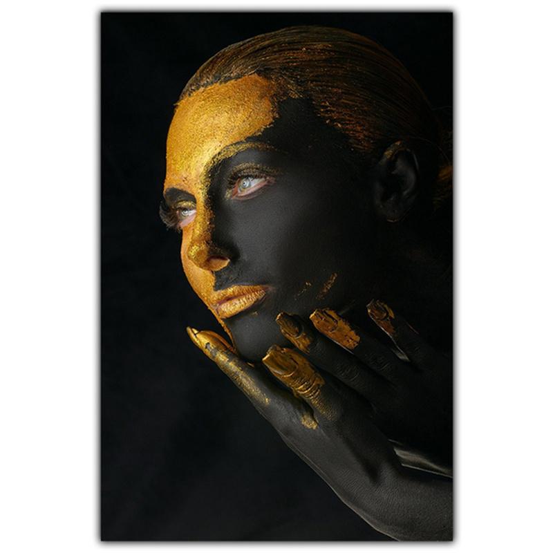 Gold Necklace African Woman Canvas Painting Figure Art Posters and Prints Black Women Wall Art Pictures for Living Room Decor