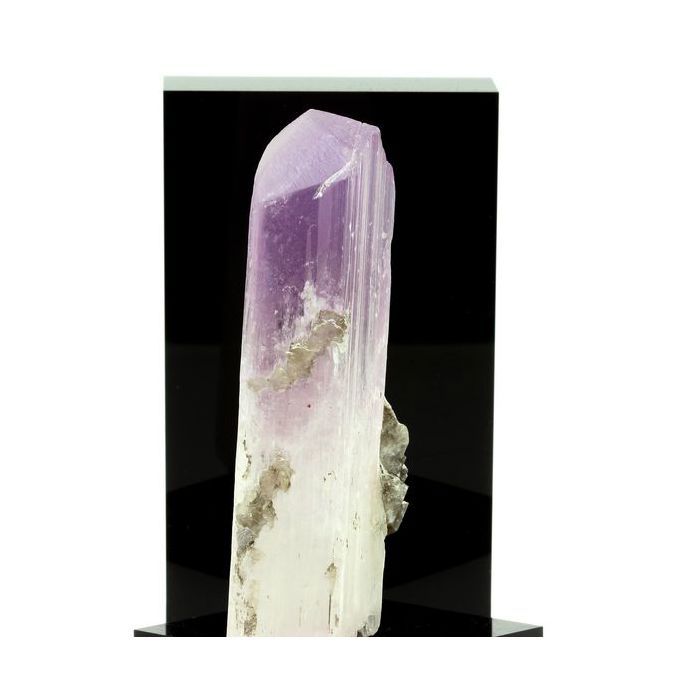 Kunzite 976.5 carats