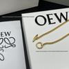 Квадратная цепочка Loewe с узлом Жуйи и пряжкой OT - Уникальная полая цепочка на ключицу 'Лунное пирожное' для женщин