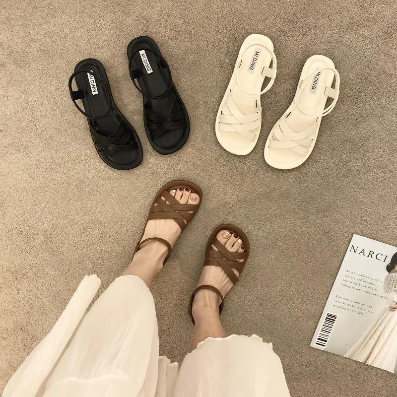 Модные женские сандалии, классические летние сандалии с ремешком на щиколотке, плоские туфли для женщин, мягкая подошва, сандалии женские, повседневная летняя обувь