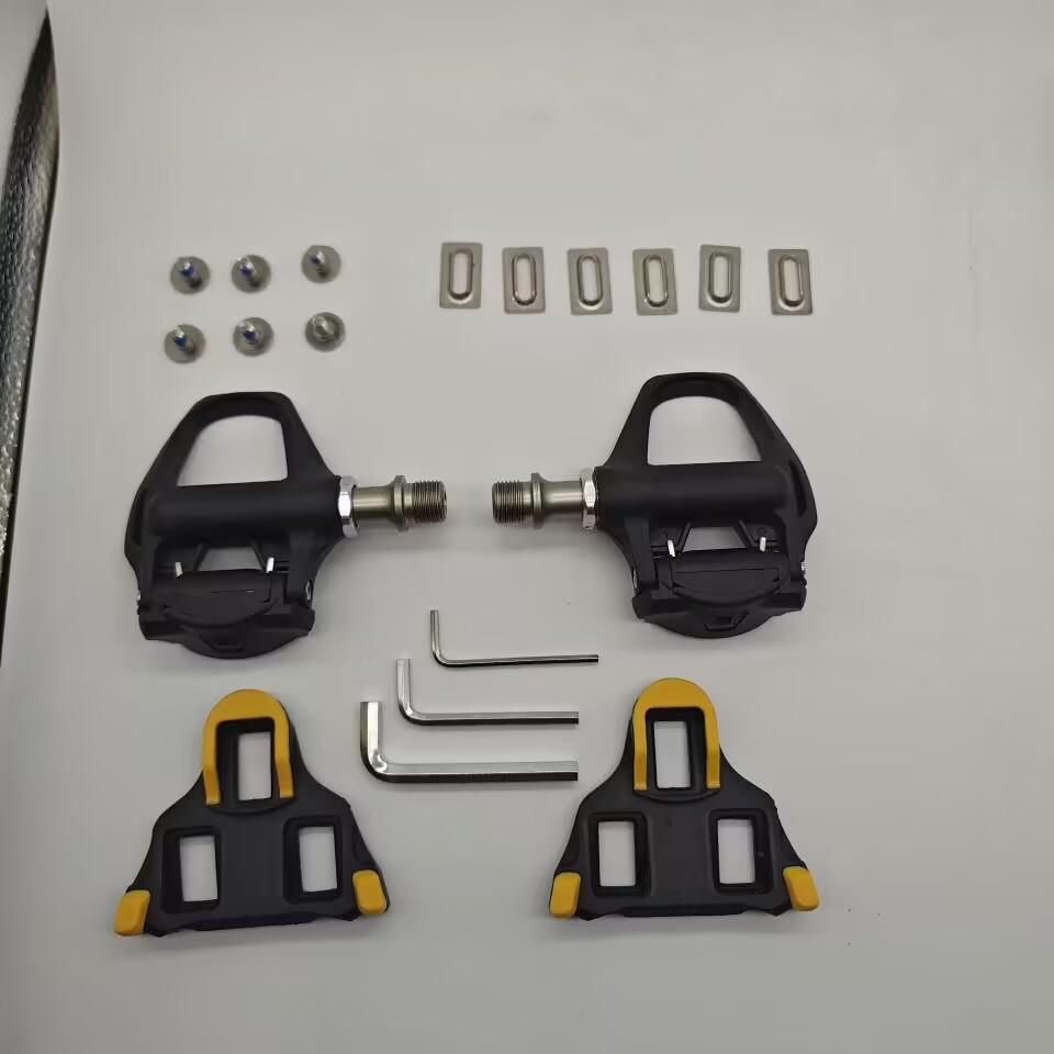 Велосипедные туфли для кросс-кантри 2025 года, без фиксации: Дышащий, Укрепленный и Динамичный для Мужчин и Женщин.