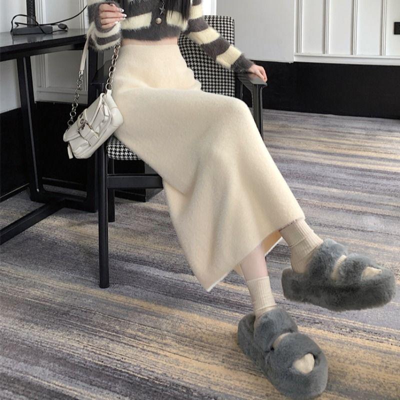 Женская эластичная юбка миди А-силуэта из плюша под норку для осени и зимы