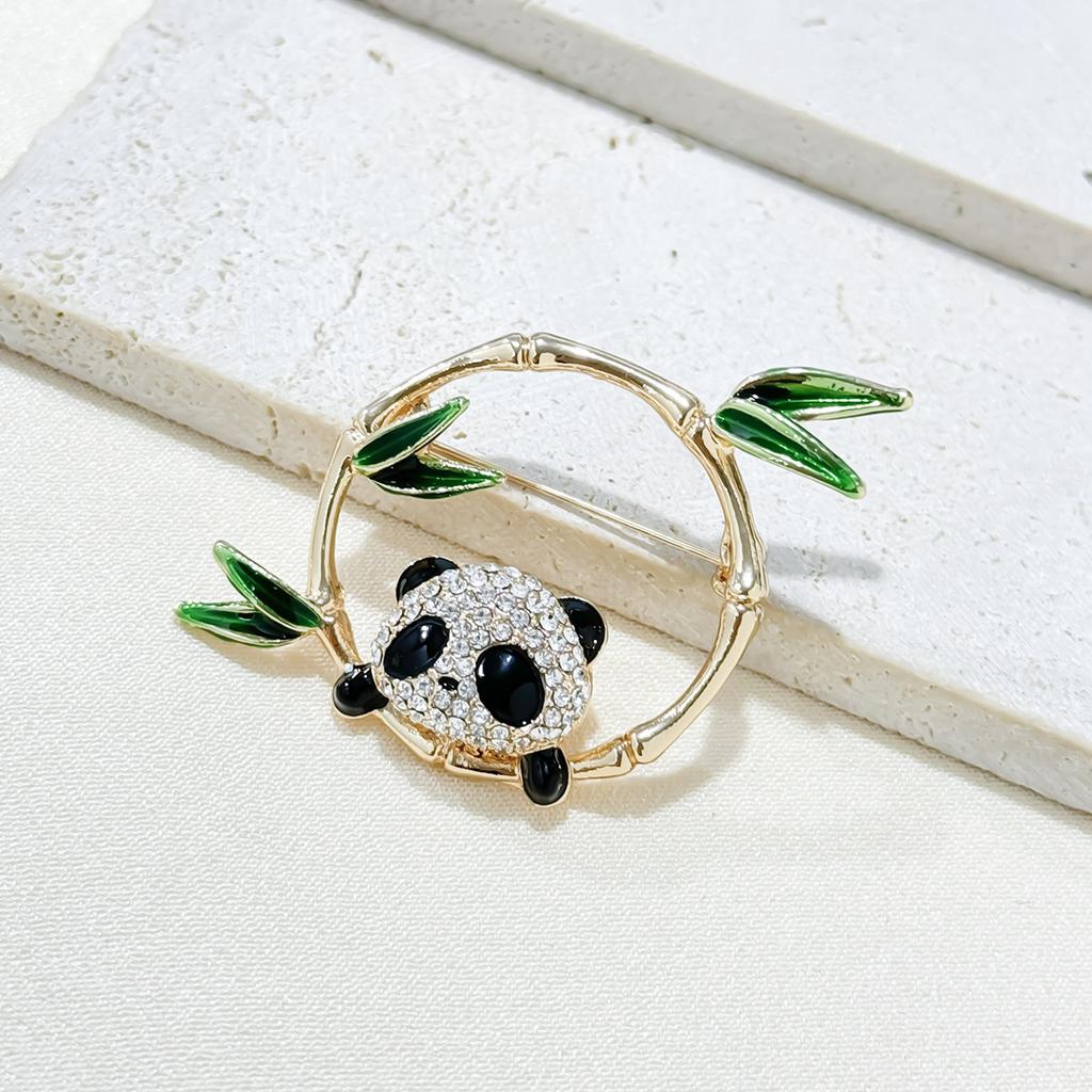 Exquisite Panda Bamboo Brooch Versatile Premium Sense Female Cute Corsage Temperament Pin Suit Coat Accessories