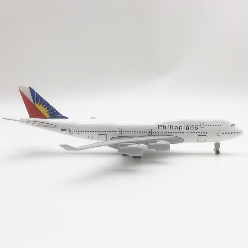 B747 Philippine Airlines 20СМ 1:400 Литая модель самолета с подставкой, шасси, сплав, украшение самолета, коллекция