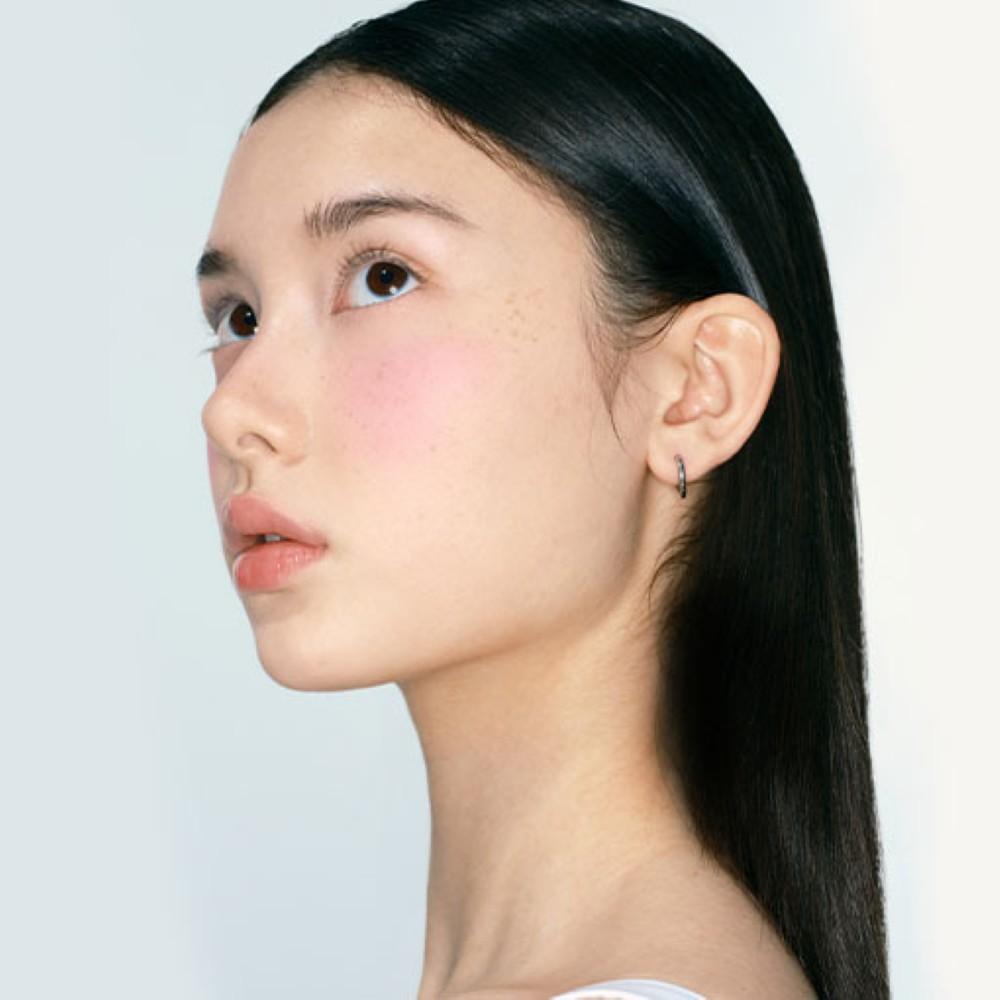 Naming . Пушистые румяна-пудра 3,2 г