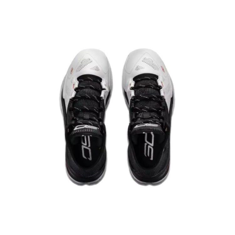 Under Armour Кроссовки унисекс Curry 2 Retro Suit & Tie 2024 Черный Белый Металлик-Серебристый 3027361-101