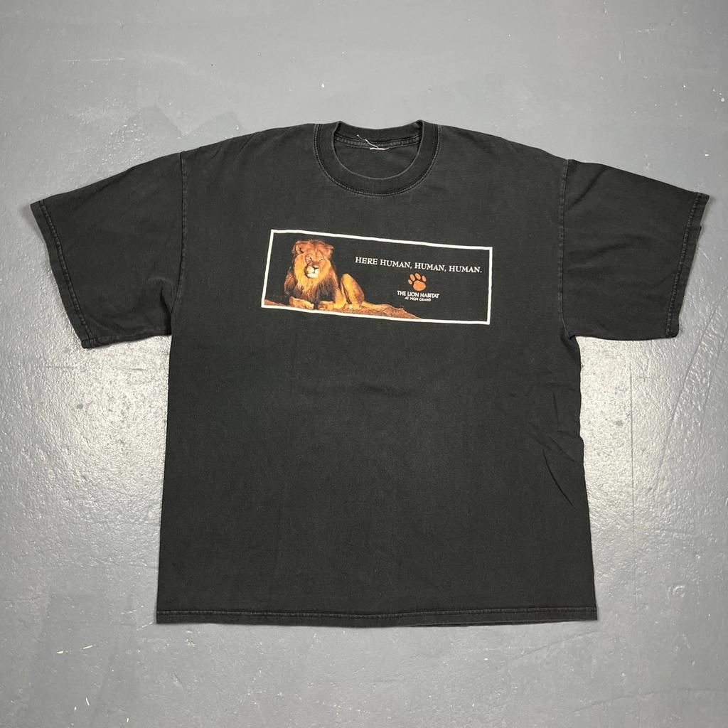 Vintage The Lion Habitat At MGM Grand Black Large T Shirt "Here Human, Human"