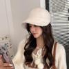 Zhao Lusi's same style autumn and winter warm plush fisherman hat, Korean version, double-sided equestrian hat, casual versatile duckbill cap
