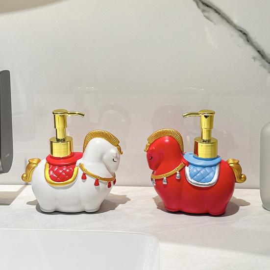 Дозатор для мыла Дизайн Лошадь Жидкое мыло Лосьон Гель для душа Бутылка с золотой помпой Аксессуар для ванной