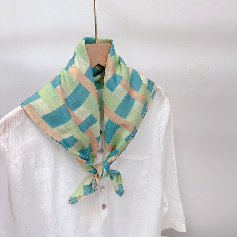 Clearance Welfare Retro Linen Square Scarf Literary And Versatile Women'S Summer Neck Protection Cotton And Linen Small Silk Scarf Scarf Printed Model