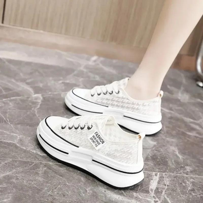 Fashion Summer Lace Up Increase Height Platform Shoes for Women 2024 New Women's Breathable Mesh Low Top Sneakers Outdoor Casual Shoes