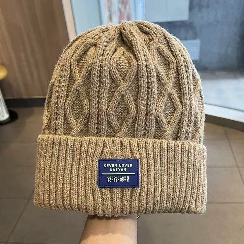 New velvet hat women's autumn and winter warm ear protection Merad Han face small pullover wool stacking hat