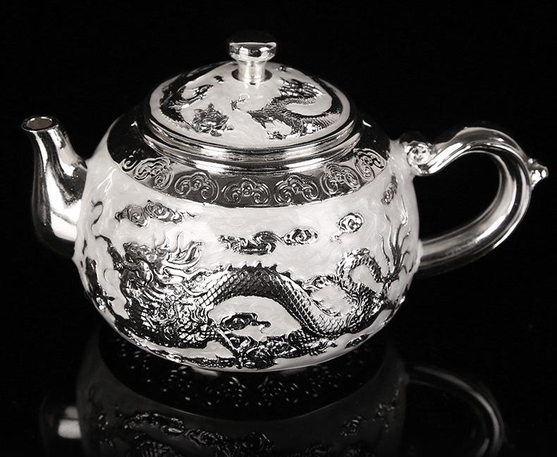 Чайный и винный набор из стерлингового серебра «Дракон и Феникс»: 1 Тарелка, 1 Чайник, 4 Чашки в Китайской Подарочной Коробке