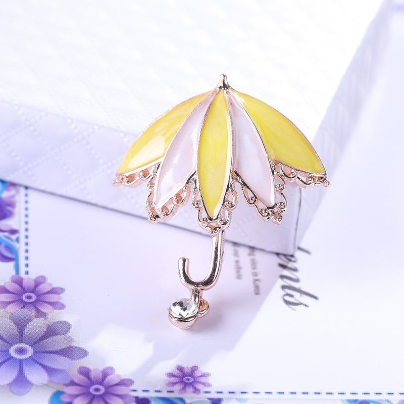 Brooch High-End Sense Niche High-End Women'S Silk Scarf Buckle Alloy Corsage Small Fragrant Wind Pearl Rhinestone High-End