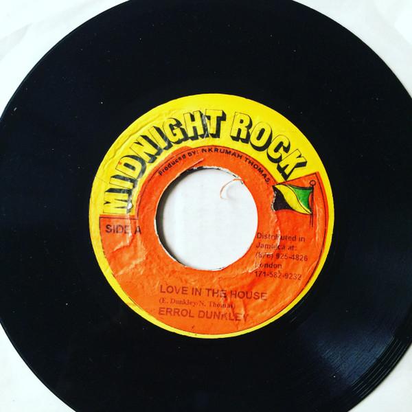 7-дюймовая пластинка ERROL DUNKLEY / JAH THOMAS & MIDNIG - Love In The House / House Dub НЕТ Midnight Rock Ямайка Регги, Ска и Даб Б/У