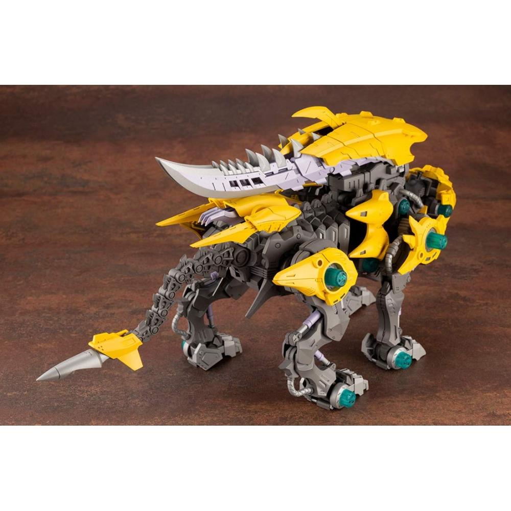 Zoids Wild Fang Tiger Общая длина примерно. Пластиковая модель ZD116 размером 290 мм и масштабом 135