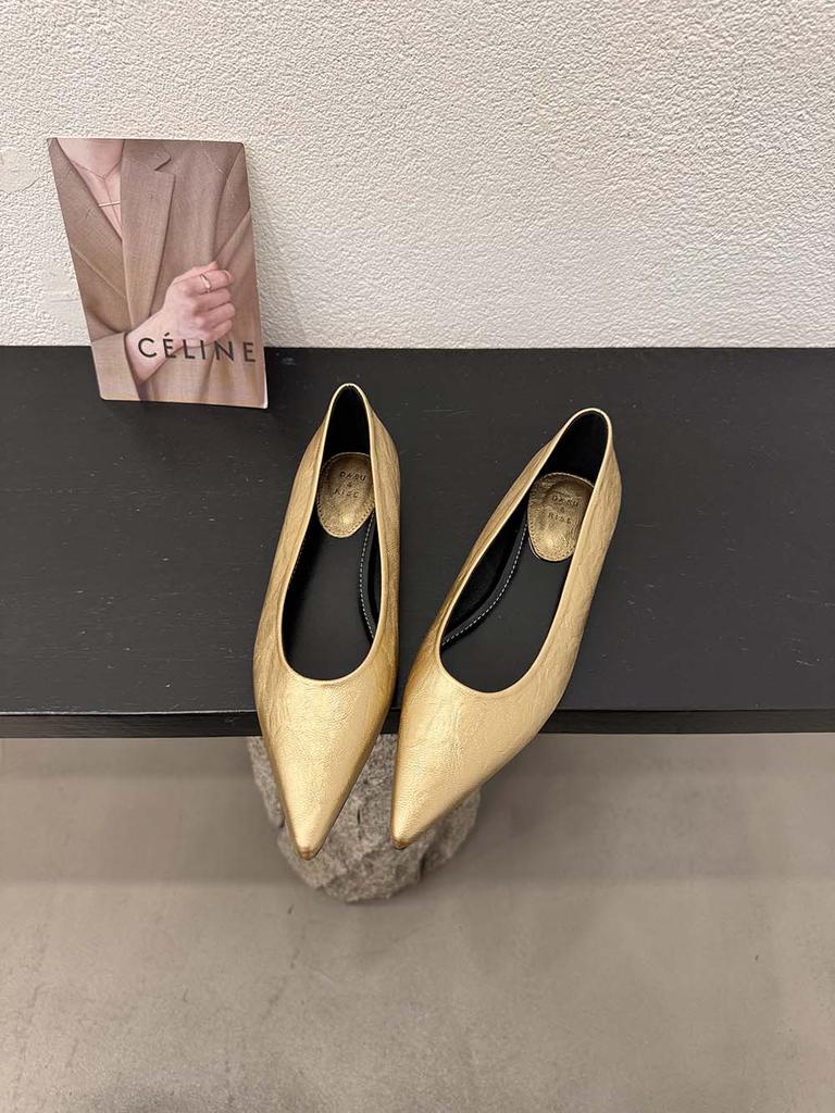 Модные женские туфли с острым носком 2024 года, новые поступления, осенне-весенние туфли, повседневная мода, туфли на низком каблуке, однотонные, черные, золотые, 39