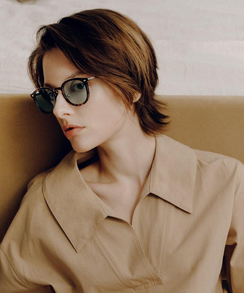 Солнцезащитные очки UNITED Цветные толстые УФ [Zoff] Вейлингтон (коричневый (Полупатент) - ZN261G06_49A1) СТРЕЛКИ. линзы, оправа, стильный, защита, унисекс,