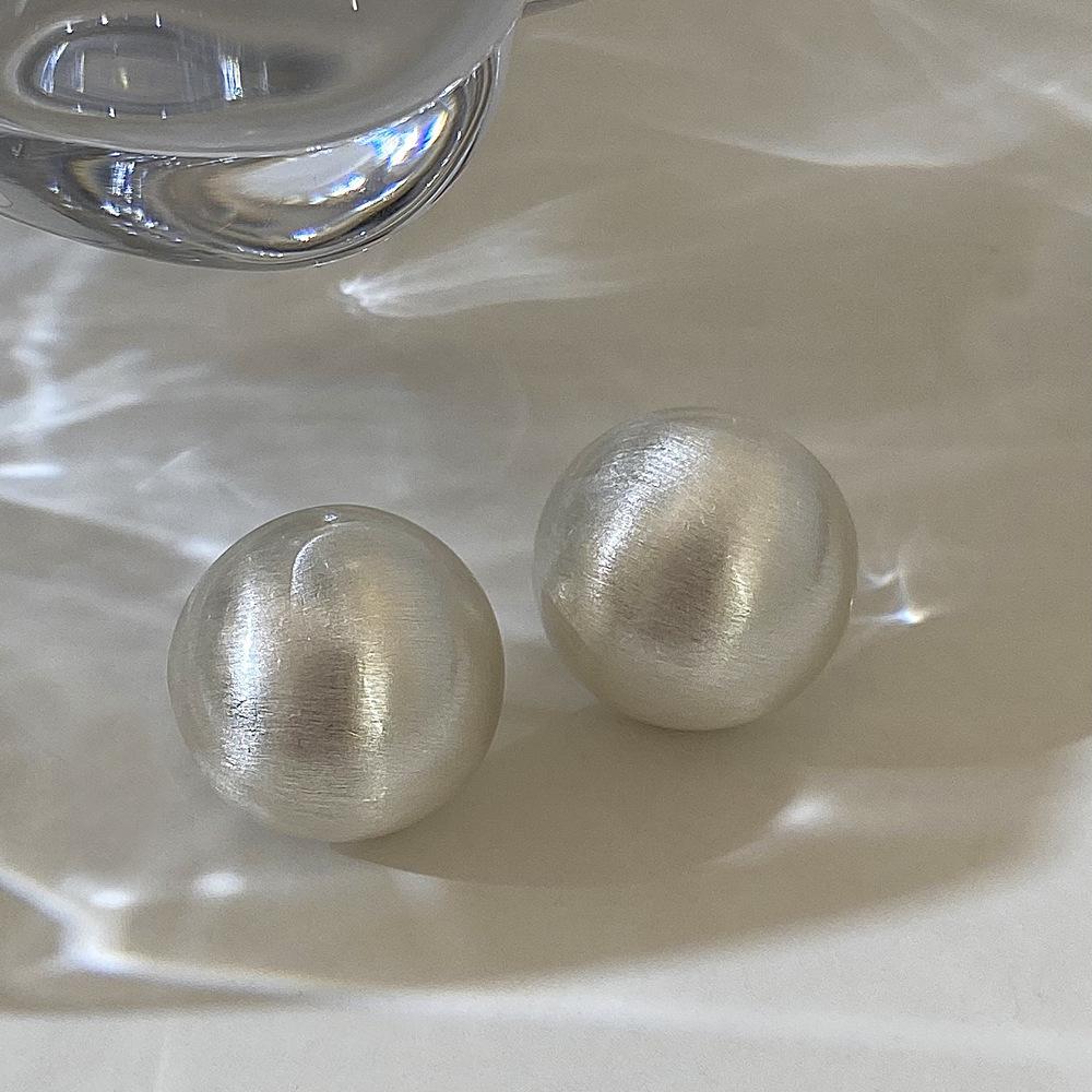 Женские ретро серьги-пусеты в нерегулярную полоску - Преувеличенный европейский и американский уличный стиль высокого класса