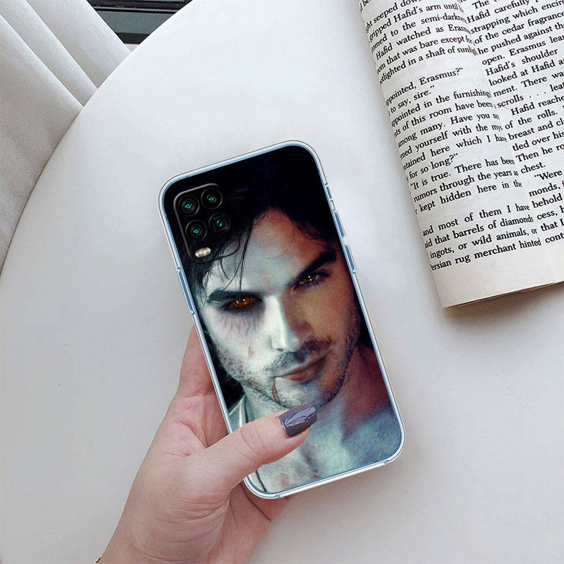 Чехол для телефона ED56 Дневники вампира для Motorola G34 G32 G31 G14 G84 G62 E32 G24 G72 G71 G73 G85 G200 G60S G60 G52 G51 G50 G42 G41 G32 G30