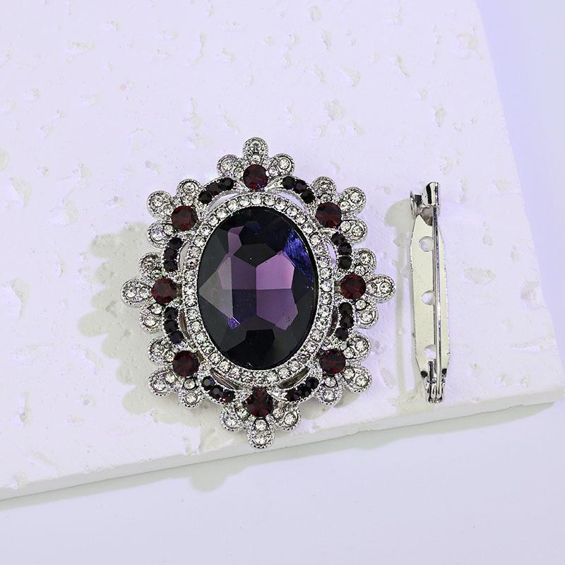 Exquisite Retro Flower Brooch & Scarf Buckle for Women