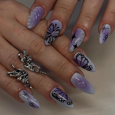 Фиолетовый Smudge 3D Love Nails Короткие миндальные ногти Маникюр Накладные ногти Бабочка Звезда Nail Patch