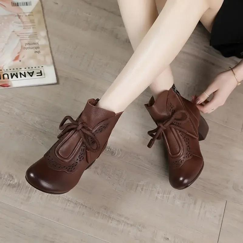 Женские сапоги осень 2025 года, кожаные туфли-лодочки для женщин, ботильоны на среднем каблуке, европейские женские туфли на молнии, сапоги на каблуке из искусственной кожи, женская обувь в стиле ретро