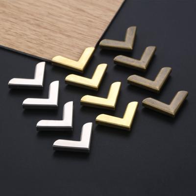 20 шт. цинковый сплав книги скрапбукинг альбомы меню папки воротники защитные уголки декоративные угловые кронштейны мебельная фурнитура