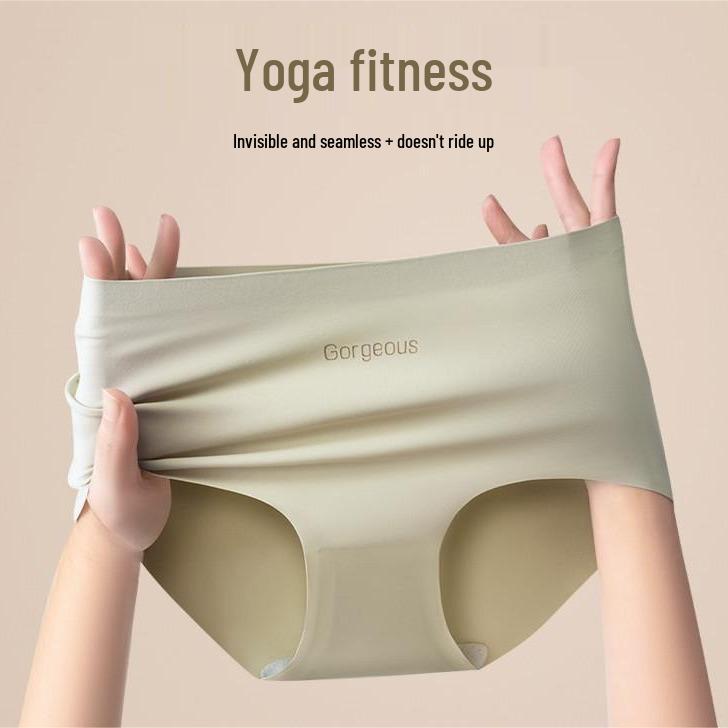 “Seamless Women's Yoga Underwear - 7A Mulberry Silk, Antibacterial Mid-Waist Sports Briefs”