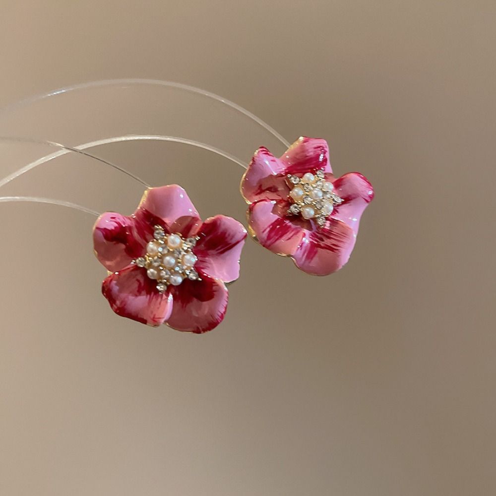 Серьги Sweet Flower Pearl, темпераментные серьги в корейском стиле, серьги-гвоздики в виде цветка с каплями масла для женщин