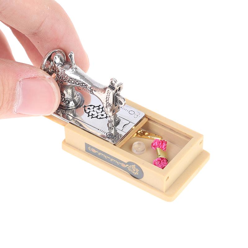 1:12 Dollhouse Miniature Furniture Sewing Machine Tailor Toy Decor Accessories