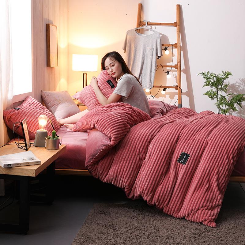 Роскошные комплекты постельного белья Домашний текстиль Покрывало Простыни Queen King Фланелевое одеяло Пододеяльник Коралловый флис Пододеяльники