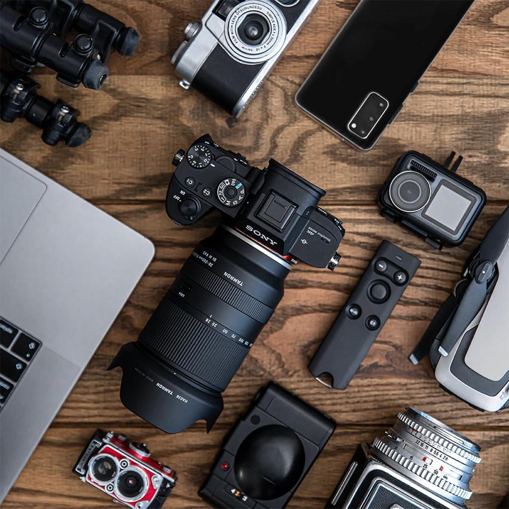 28-200mm F/2.8-5.6 Di III RXD Lens (Model A071) - Versatile Zoom Lens for Sony E-Mount Cameras