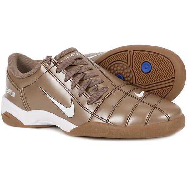 Nike Всего 90 кроссовок