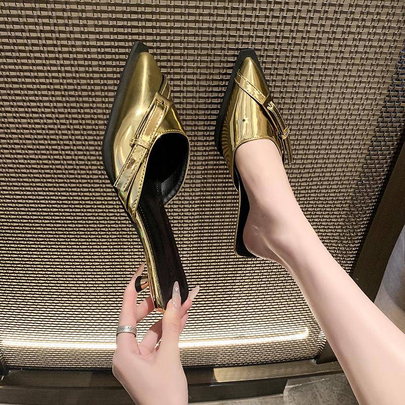 Модные женские туфли-лодочки с заостренным ремнем и пряжкой на тонком каблуке в стиле феи 2024 года, модные босоножки из лакированной кожи на среднем каблуке