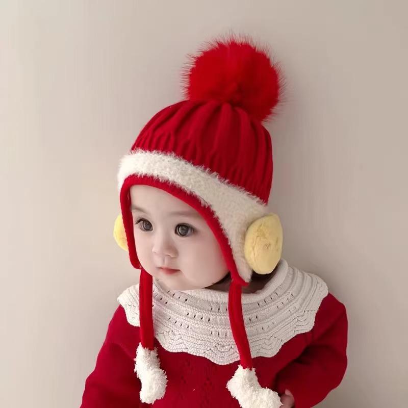 Infant Cute Warm Knitted Hat with Ear Protection for Boys & Girls - Ideal for Autumn & Winter.