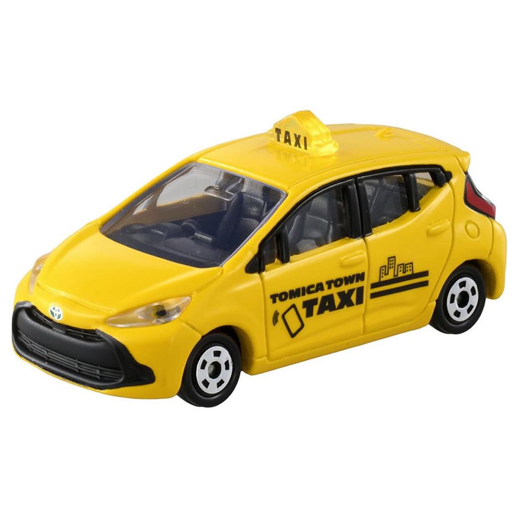 TAKARA TOMY Tomica Gift: Collect! Tomica Town Working Vehicle Set, Miniature Car Toy, Ages 3 and Up